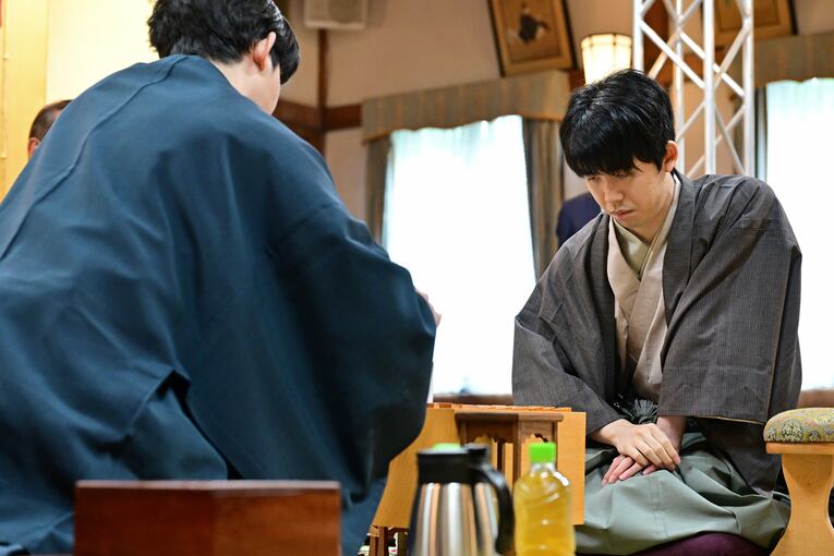 棋聖戦第1局　©日本将棋連盟