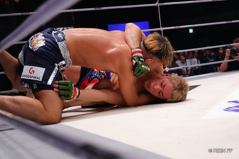 『RIZIN.42』YA-MAN vs 三浦孝太　©RIZIN FF