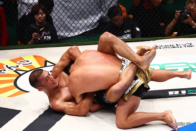 『RIZIN LANDMARK 6』佐藤将光vs.太田忍　©RIZIN FF