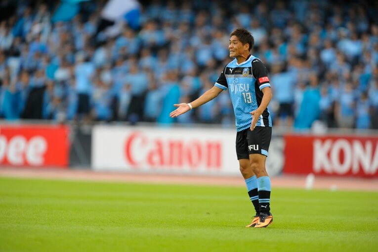 チームメイトにパスを要求する姿もおなじみの光景だった　©Toshiya Kondo