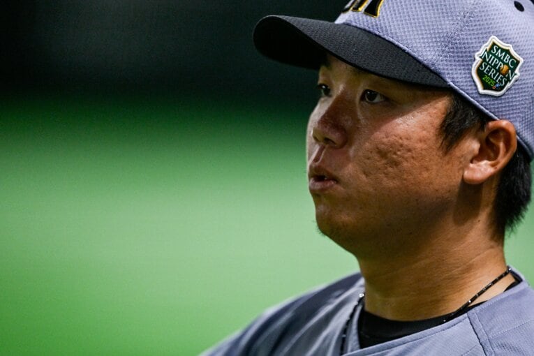 昨年の日本シリーズで先発した村上　©︎Nanae Suzuki