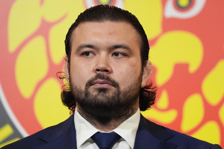 ウルフアロン　©Essei Hara