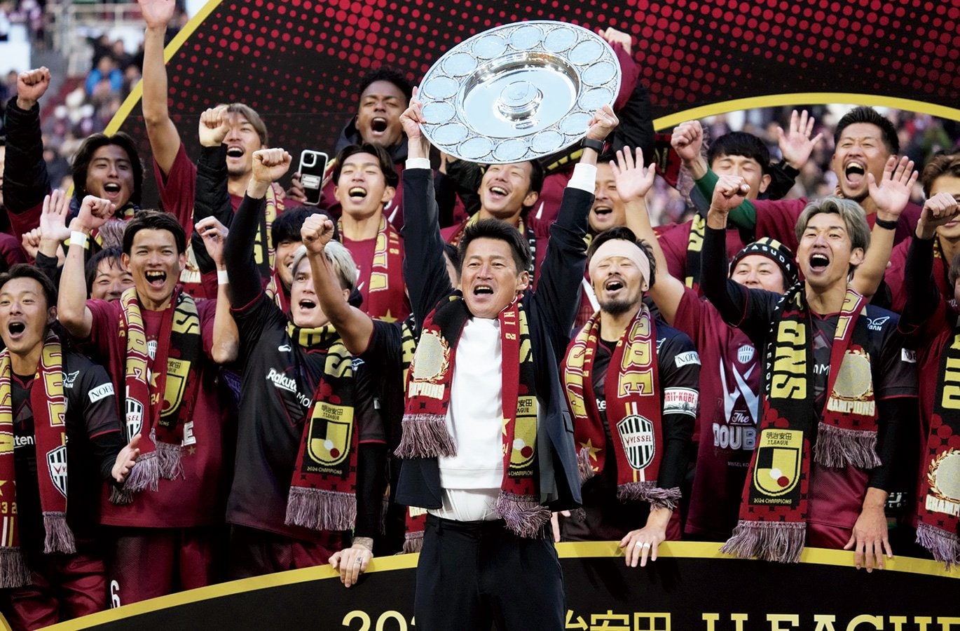 選手の集中力って20分しか持たない」ヴィッセル神戸・吉田孝行監督のJ