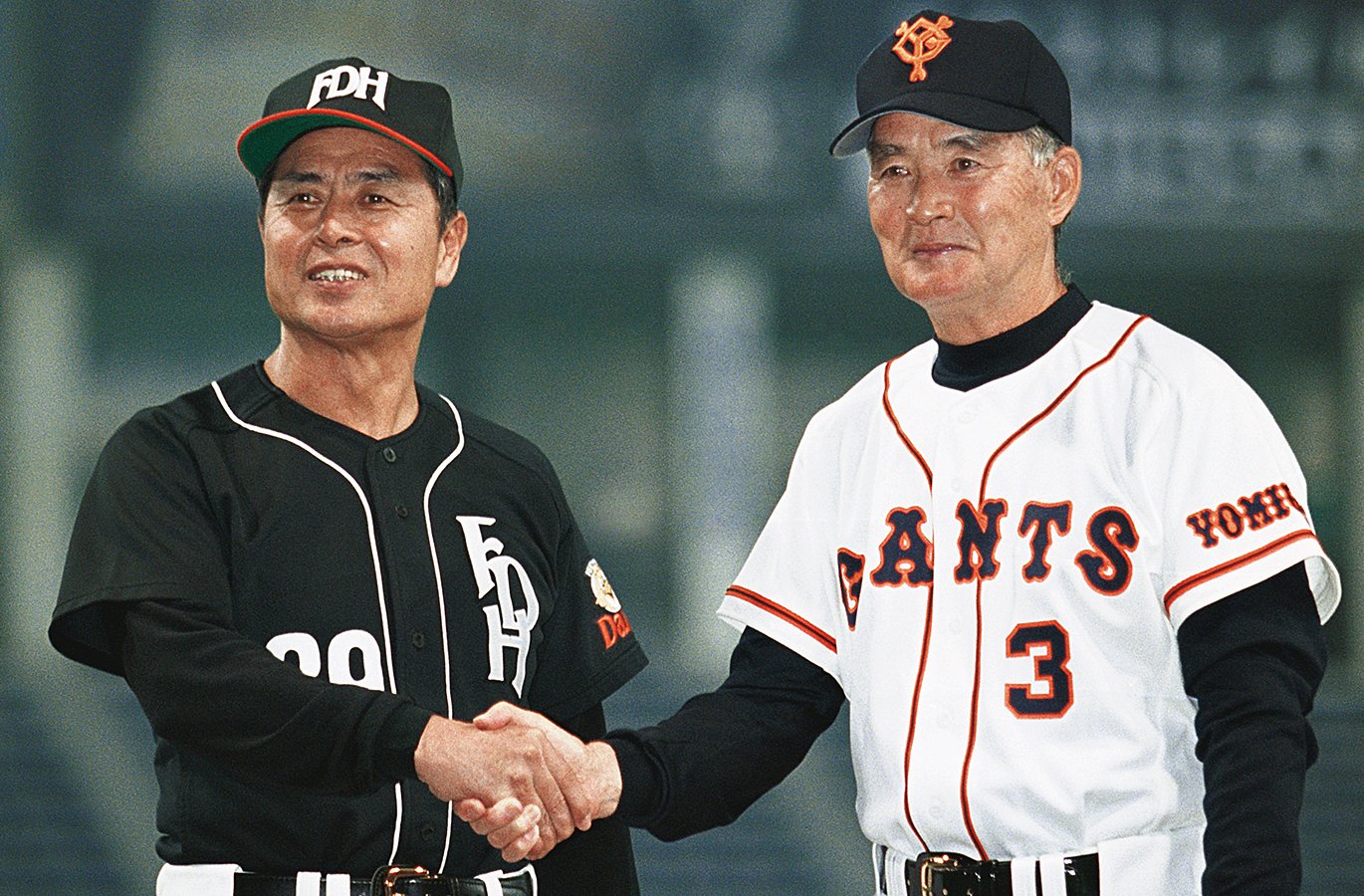 非売品1999福岡ダイエーホークス優勝楯 非売品1999福岡ダイエーホークス優勝楯 - メルカリ