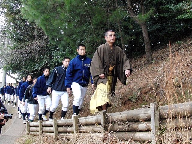 開星の“やくざ監督”野々村直通氏が、DeNA梶谷に送るアツすぎるエール。 - プロ野球 - Number Web - ナンバー