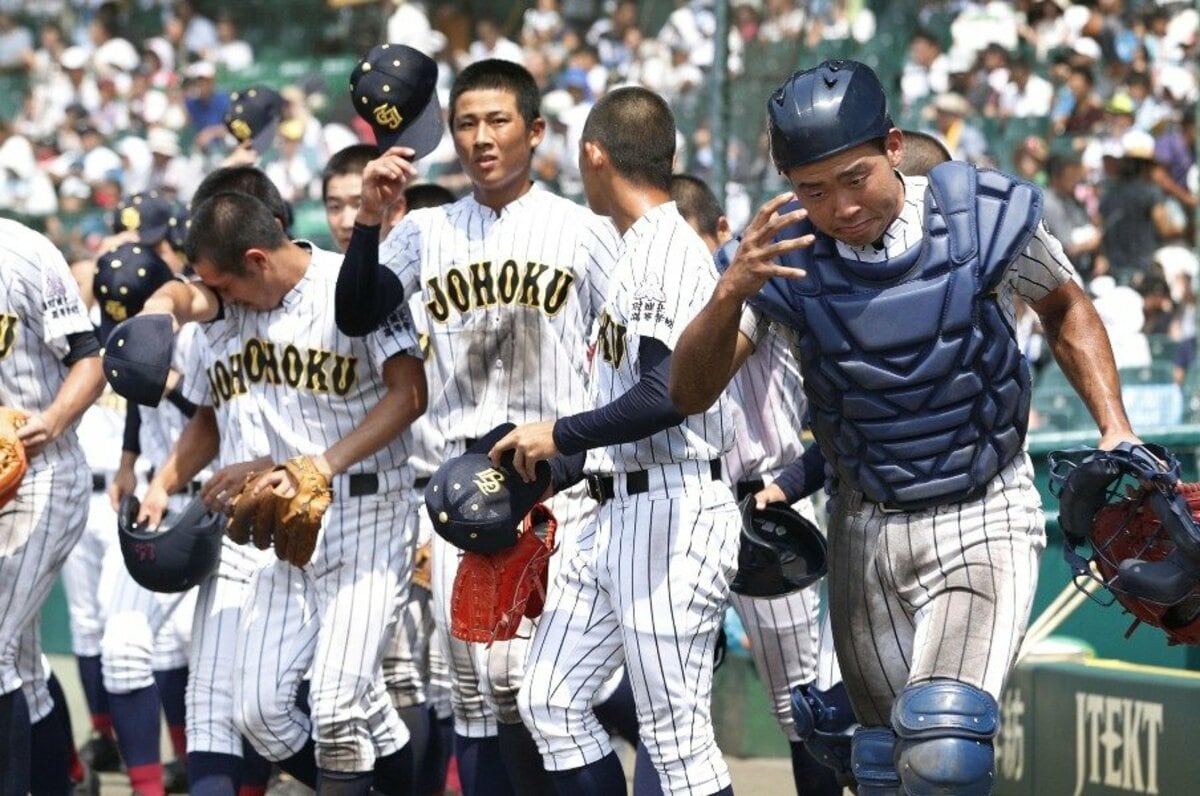 龍谷大平安を苦しめた投球リズム 鳥取城北の 戦術的な遅さ とは 高校野球 Number Web ナンバー