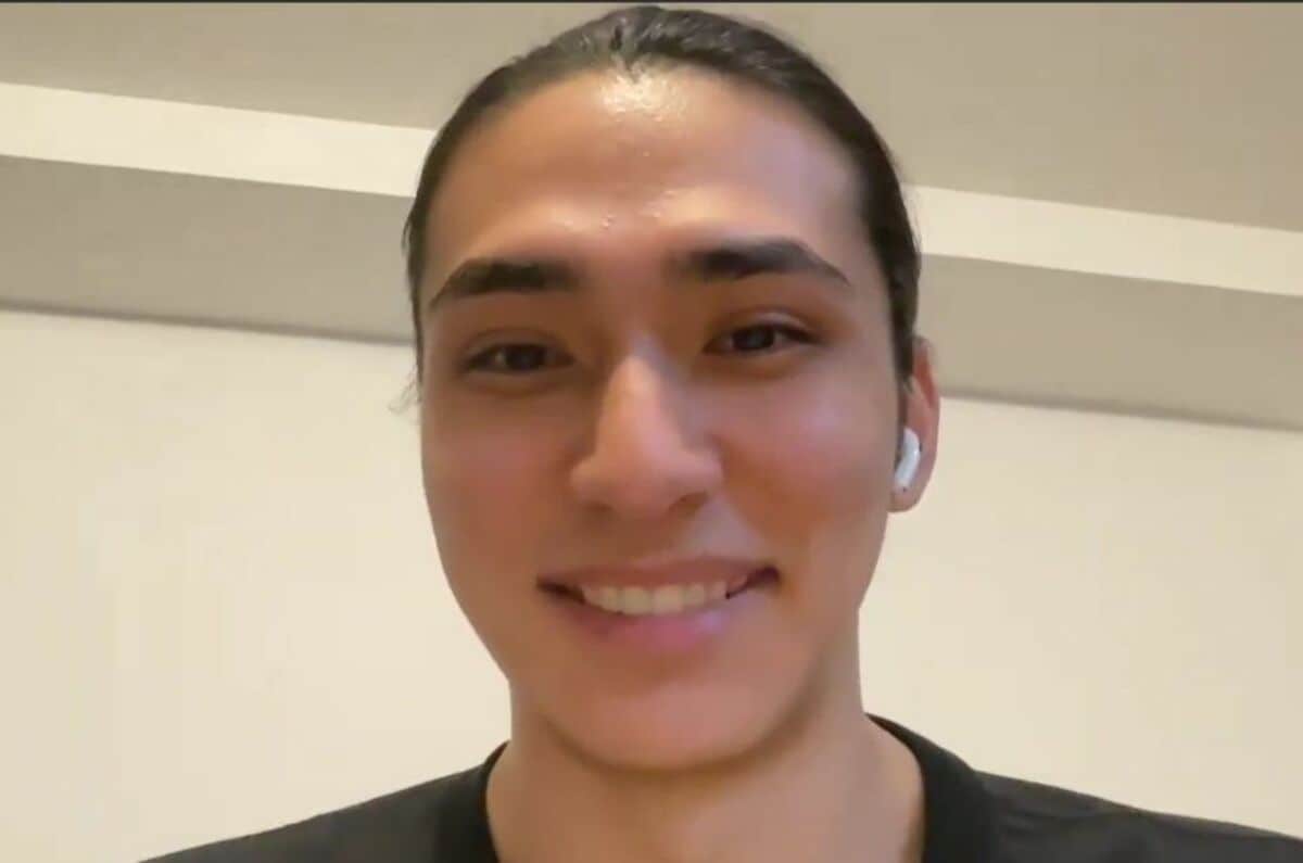 「スパイクを集中して磨き上げています」22歳、高橋慶帆が語るパリでの挑戦...日本代表として西田有志と宮浦健人を超えるために必要なこと《独占インタビュー》