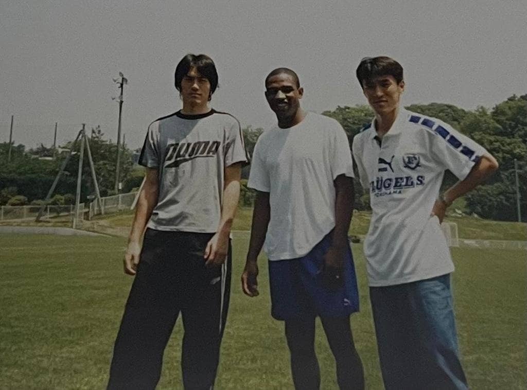 山口素弘、楢崎正剛と ※本人提供