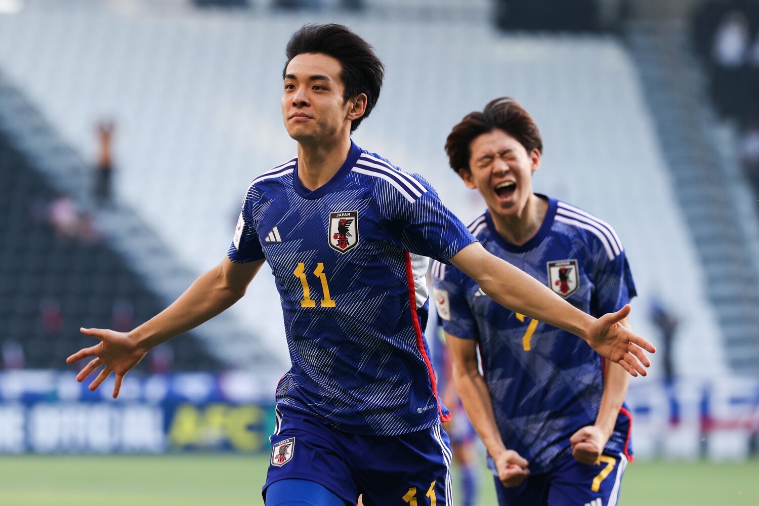 チアゴ記者も山田楓の左足にはホレこんだようだ　©Getty Images