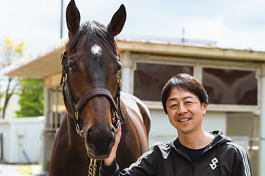 ［対抗馬の肖像］コスモキュランダ「気鋭の匠が貫く夢」＜Number Web＞ photograph by Kisei Kobayashi