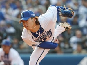 DeNA入江大生“涙のハマスタ帰還”「野球界初の手術」から597日ぶり一軍登板…今永昇太・山﨑康晃らに支えられ「投げられるのは幸せだな」