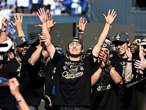 山本由伸の“ドジャース内評価”ウラ側…大谷翔平「世界一の投手だとみんな思ってる」ロバーツ監督「彼のお陰でいい監督になれた」真のエースになるまで