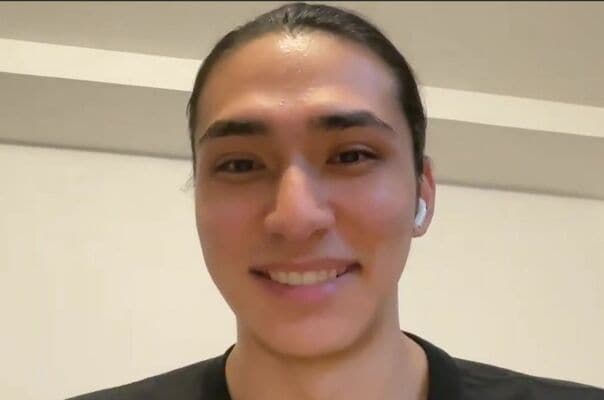 「スパイクを集中して磨き上げています」22歳、高橋慶帆が語るパリでの挑戦…日本代表として西田有志と宮浦健人を超えるために必要なこと《独占インタビュー》