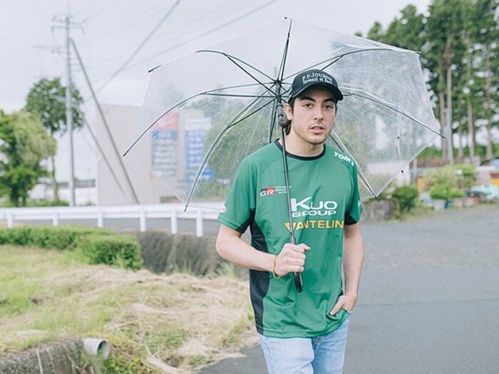 「大好物はお母さんの作る明太子パスタ（笑）」“母は後藤久美子”ジュリアーノ・アレジ22歳が語る、日本での初一人暮らし＜Number Web＞ photograph by Asami Enomoto