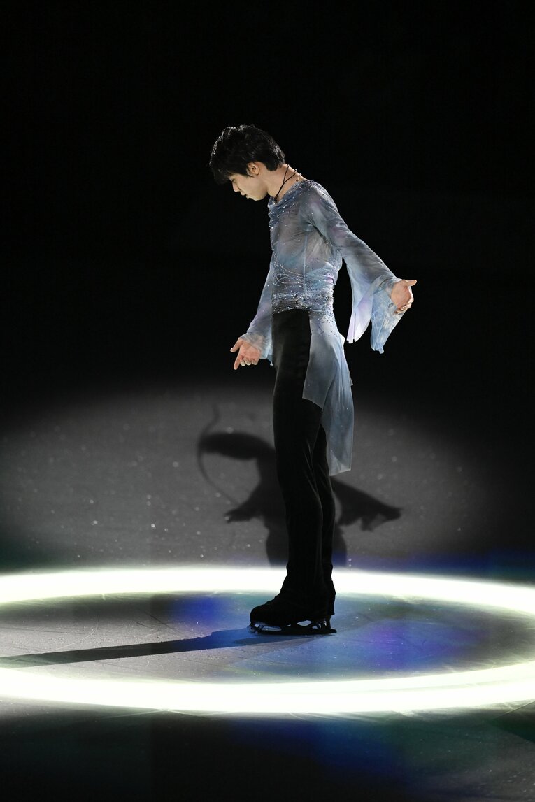 「1番、羽生結弦さん」“企画もプロデュースも出演も”羽生結弦…記者が驚いたプロ初のアイスショーの中身「まさか90分を1人で…」(38)