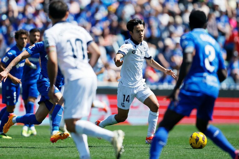 「タケ、好きだけど少し疲れてるのかな」“サブ続き”久保建英に少年ファンがホンネも…“マドリー戦で完全復調”をカメラマンが期待するワケ(12)