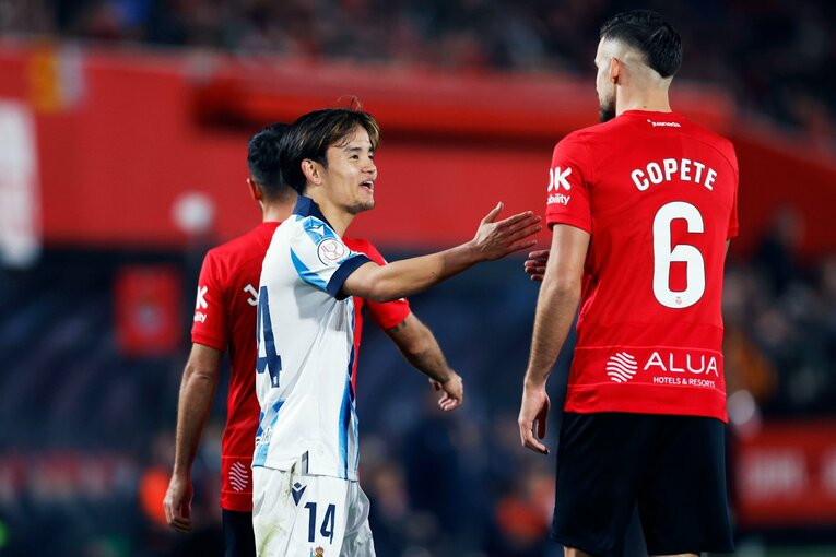 笑顔でコミュニケーションも　©Daisuke Nakashima