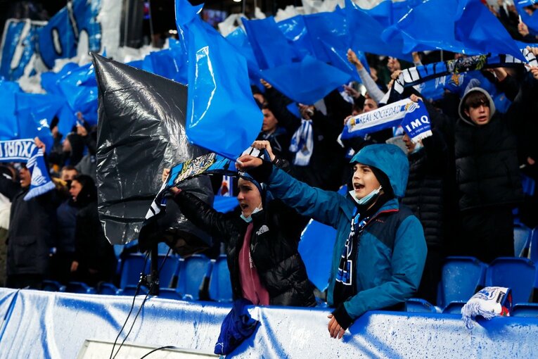 堂安律がPSVで得つつある信頼… 懐かしの“香川真司の元相棒”ゲッツェ、“89億円の価値”スペイン代表MFを撮って気づいたこと(7)