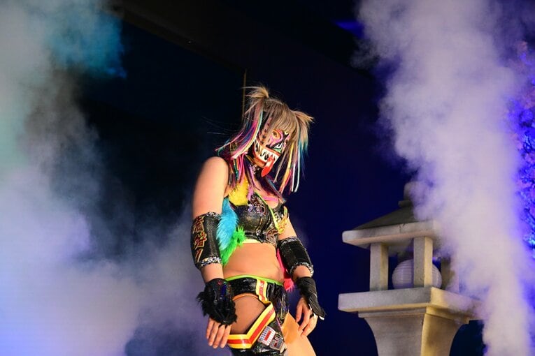 「お前、あの騒動があったのによく来たな」“今のプロレス批判”で炎上した前田日明に、ウナギ・サヤカがモノ申した真意「ぶん殴られようが…」(7)