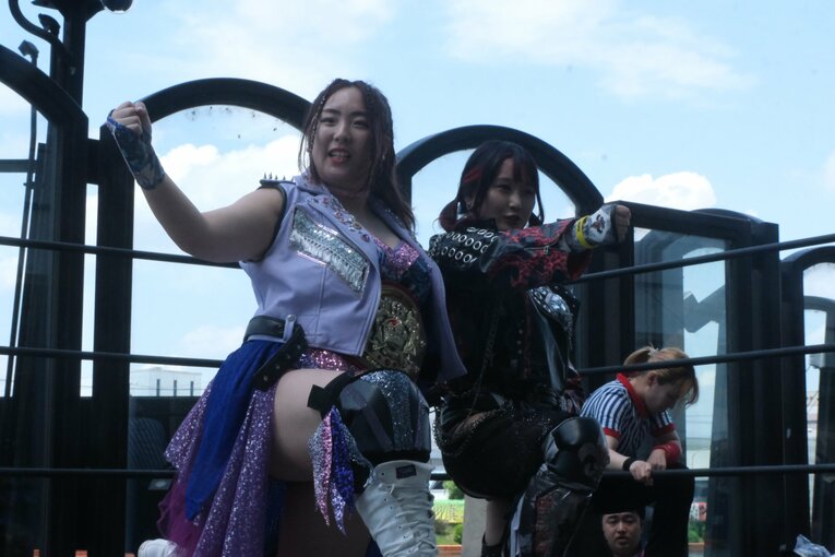 「やせたら可愛いのに」世間の声との闘い…“プラスサイズモデル”も務める女子レスラー・まなせゆうなの思い「ありのままの自分を愛せばいい」(63)