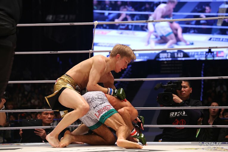 朝倉海vsフアン・アーチュレッタ　©RIZIN FF