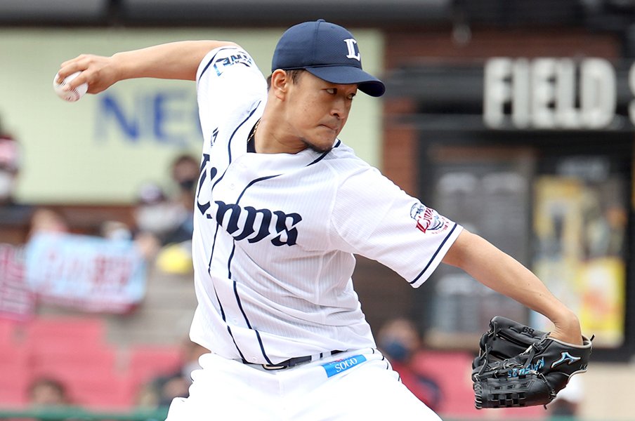 中継ぎエースがなぜ先発転向を直訴 西武 平井克典 29 の覚悟とは 若手の頑張りを守ってあげなきゃいけない プロ野球 Number Web ナンバー