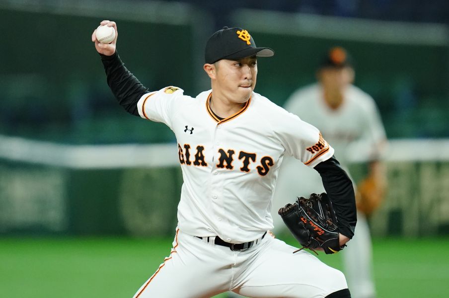 31歳の 戦力外通告 巨人 田原誠次 143試合中128試合で投げた男 2年前 契約更改での 事件 とは トライアウト プロ野球 Number Web ナンバー