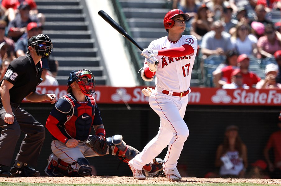 大谷翔平も水原通訳も 楽しい オーラ全開 初出場オールスター勝利投手にヘトヘトhr競争 イチローにはお辞儀 Weekly Shotime 2 3 野球 Number Web ナンバー