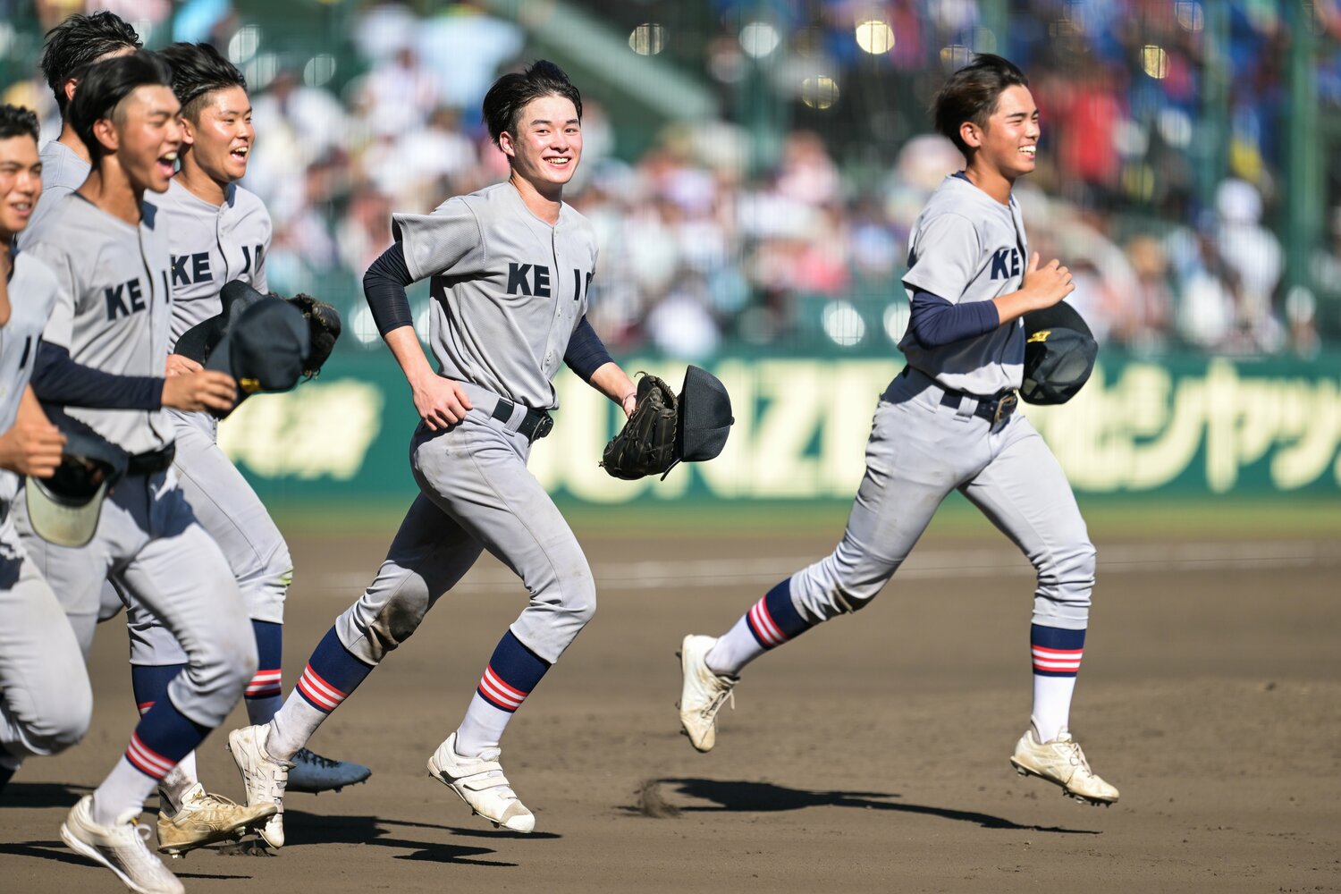 今夏の甲子園を制した慶応 ©Nanae Suzuki