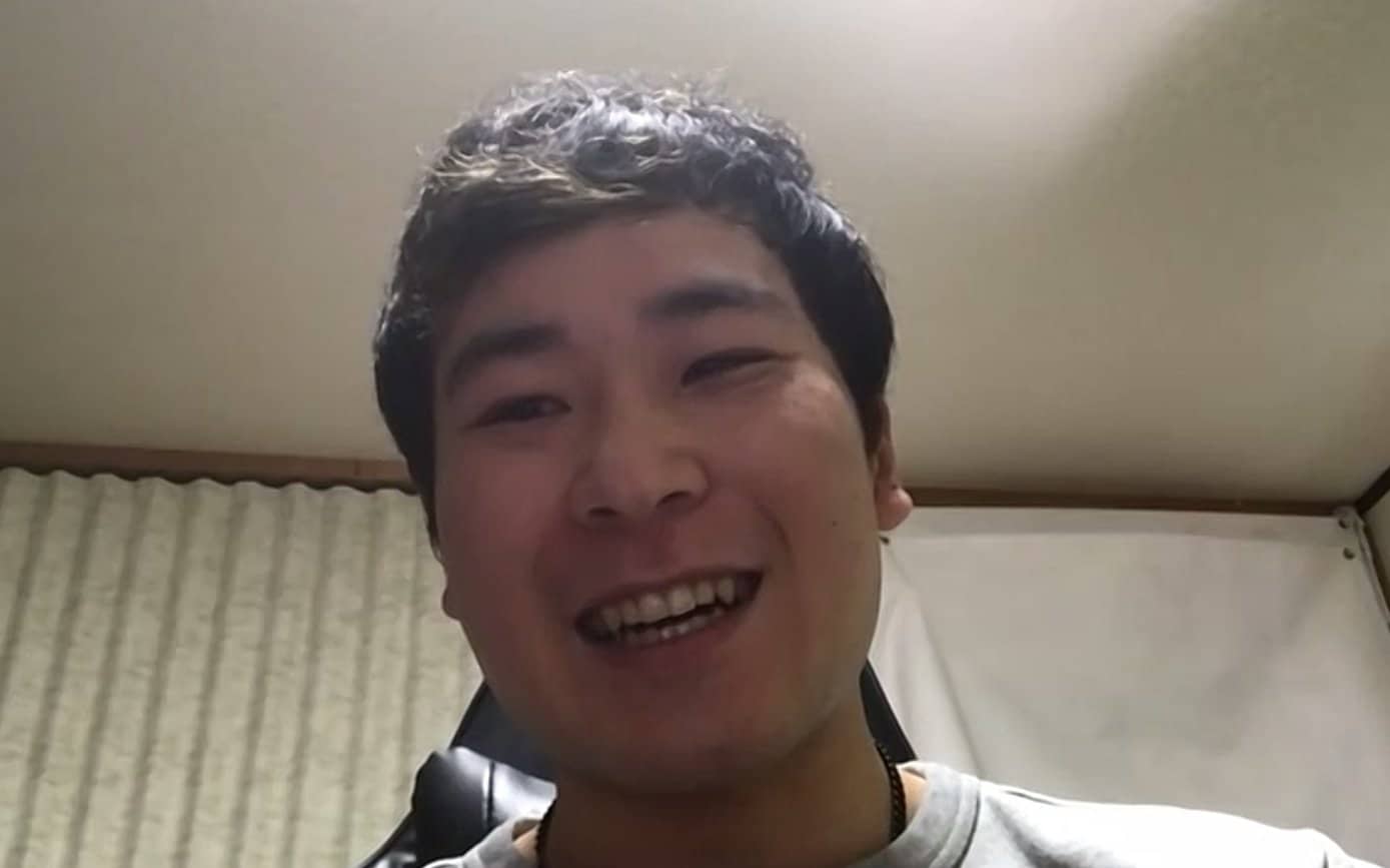 富山からリモート取材に応じる花崎