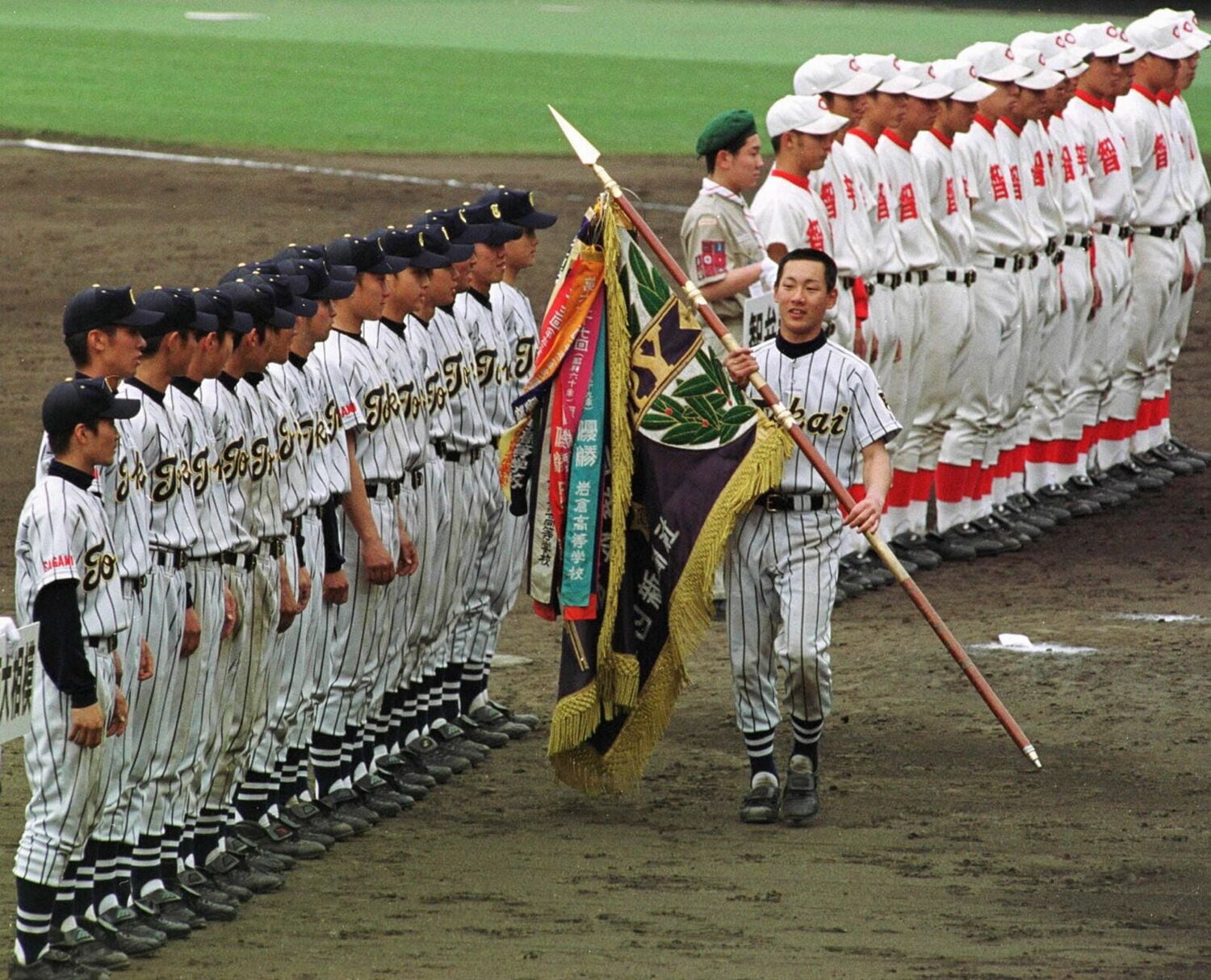 2000年のセンバツ甲子園は智弁和歌山を下した東海大相模が初優勝　©JIJI PRESS