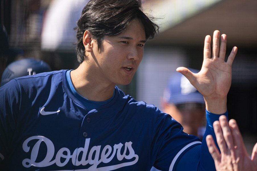 「オオタニ、結婚式挙げたの？」「バナナの話に食いついてた」マンシーもラッシングも一緒にランチした新人も…ドジャースの仲間が大谷翔平に仰天＜Number Web＞ photograph by Nanae Suzuki