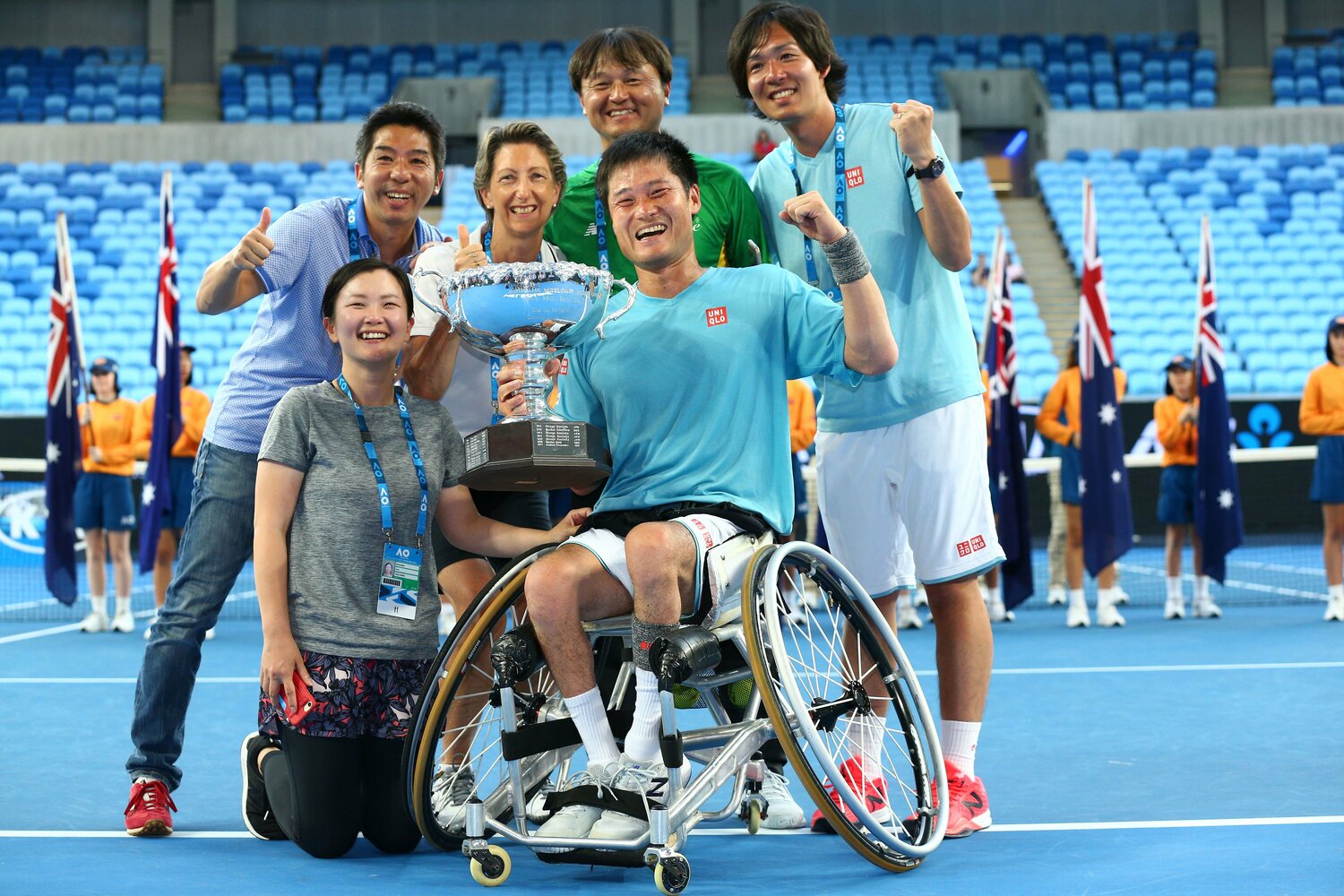 パートナーの愛さんやクイン氏をはじめ、国枝氏を支える“チーム国枝”（2018年撮影）　©Getty Images