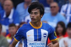 【《相手DFの反応》編を読む】「ミトマはネイマールのようだ」「ミトマの動画を何回も見たのに…」三笘薫25歳と対戦した英国人DFたちが明かす“なぜミトマに抜かれたか”