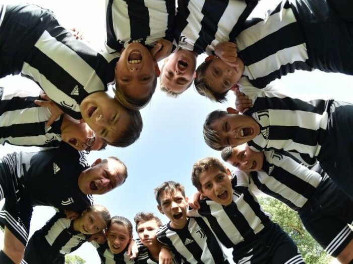 ドイツの育成現場で活躍する日本人サッカーコーチが提言 「夏休みはしっかりと休む」ことが子どもの上達を促す理由<Number Web> photograph by Getty Images