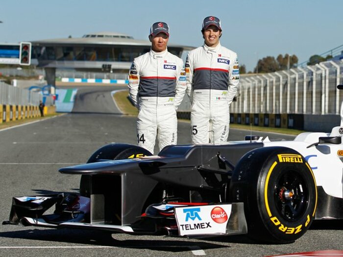 「勝負の年」となるF1参戦3年目。小林可夢偉が挑む新しいステージ。<Number Web> photograph by REUTERS/AFLO