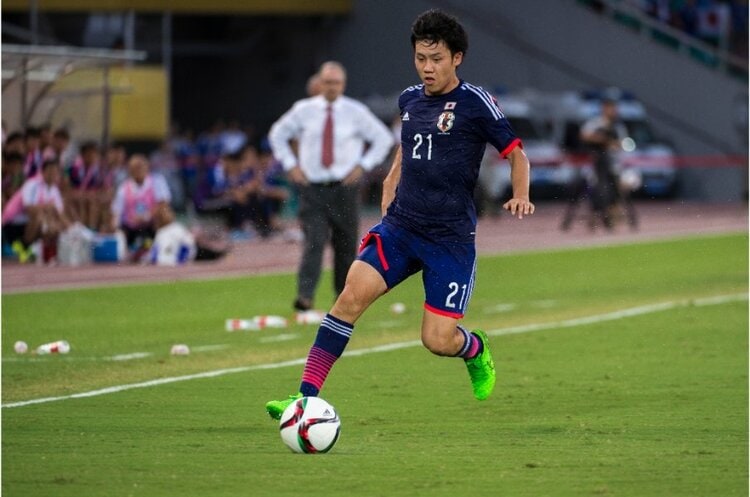 遠藤航が長谷部誠に託された「下の世代の突き上げ」 吉田麻也、酒井