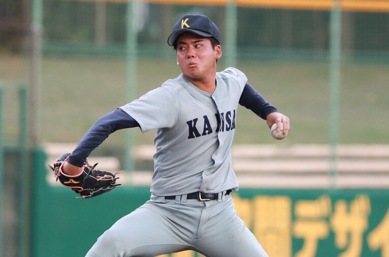 今年のドラフトの「目玉候補」でもある関大4年の金丸夢斗。侍ジャパンにも選出されるなど活躍した最速154kmを誇るサウスポーだ ／ photograph by JIJI PRESS