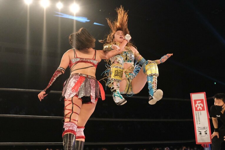 「ビューティ・ペアを超える」スターダム中野たむ＆なつぽいが目指す“女子プロレスの王道”「夢は武道館で単独ライブ」(93)