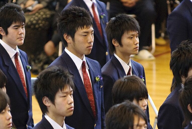 2010年3月花巻東高校卒業式 ／ photograph by Asami Enomoto