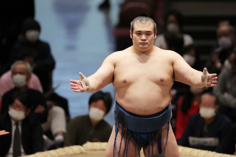 取組に臨む千代の国（2022年）　©︎JIJI PRESS