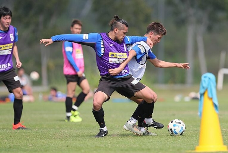 Jクラブは開幕前、何を鍛えている？レノファ山口のキャンプ潜入・前編。(10) ／ photograph by Norio Rokukawa