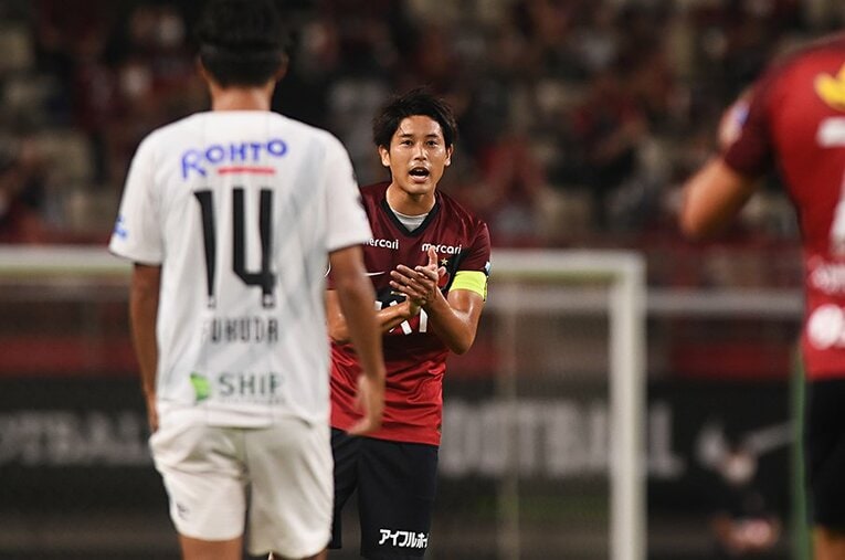 鹿島で、シャルケで、日本代表で見せたサイドバック内田篤人のプレーは、誰の記憶からも色あせることはない。 ／ photograph by Itaru Chiba