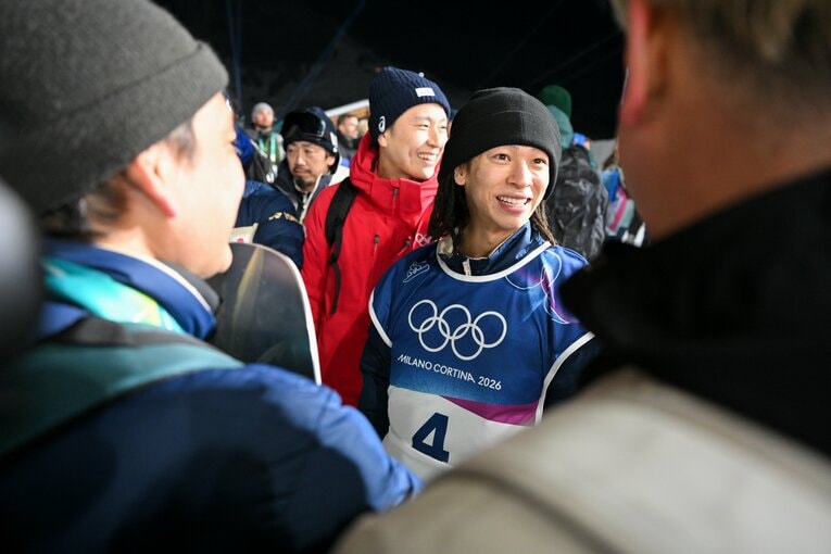 厳しい状況でも予選を終えて笑顔を見せた平野　©Nanae Suzuki/JMPA