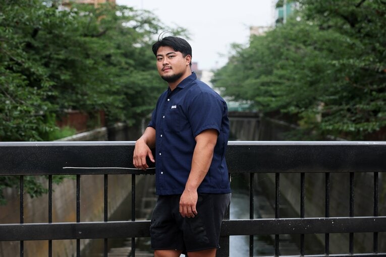 アマチュア相撲の頂点からアメフト転向まで…インタビューに答える花田　©Shigeki Yamamoto