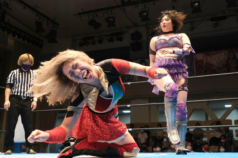 「燃え尽きるさまを見てほしい」米AEWで活躍、日本でも2冠の志田光が「日本の女子プロレスが世界最高」と語る理由(23)