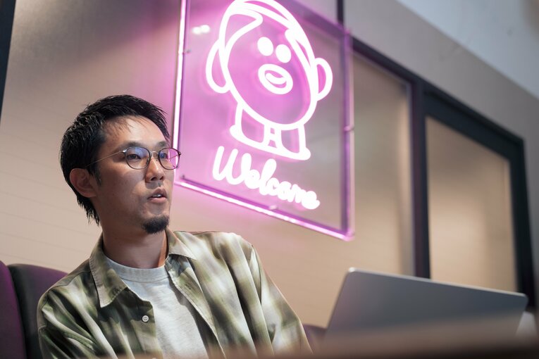 当時を振り返る重綱。現在は32歳になった　©Shiro Miyake