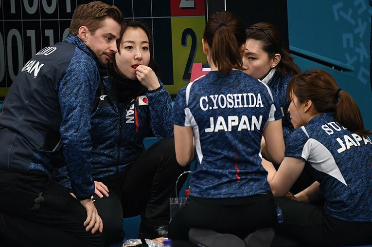 5エンド後、話題の「もぐもぐ」シーン ／ photograph by Tsutomu Kishimoto/JMPA