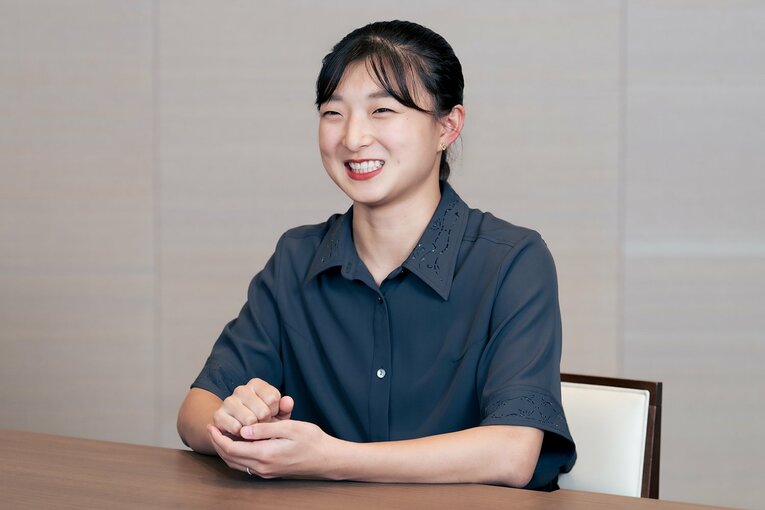 「へこたれずに頑張って」世界ジュニア4連覇の新星、島田麻央が憧れの坂本花織と初対談！ 時代を創った女王が贈る氷上のバトン(3)