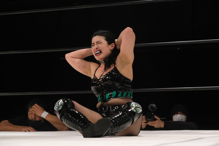 「圧倒される肉体美」を目指す新人女子プロレスラー…コンテストにも出場するZONESが語る“理想像”「実は体重が10kg減ったんです」(92)